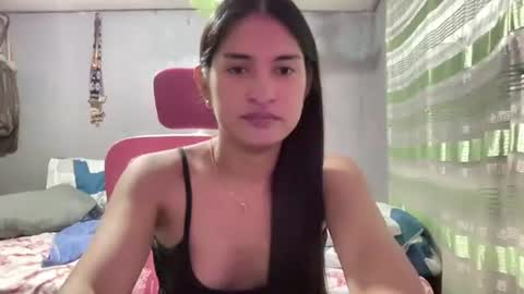 Snapshot of naughtysassy8 chatting on March 5, 11:06 am Naughtyqueen online show from March 5, 11:06 am