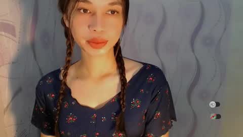 Celine online show from April 24, 2:03 am