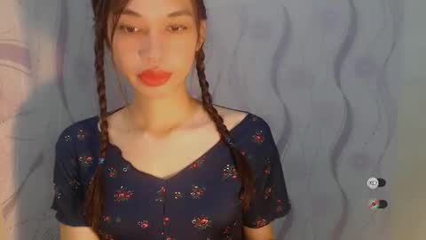 Celine online show from May 17, 1:03 am