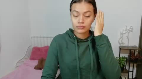 Snapshot of naugthy_muse chatting on June 13, 10:08 pm sabrina online show from June 13, 10:08 pm