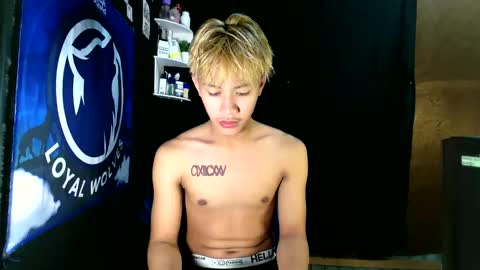 Loy online show from November 22, 3:55 pm