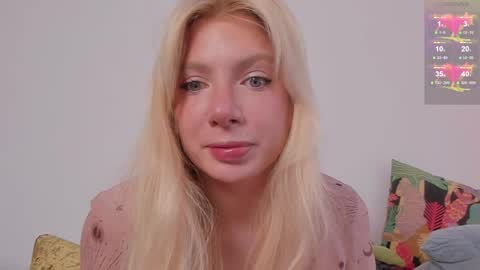 Snapshot of nautica_therapy chatting on March 20, 12:10 pm Nautica online show from March 20, 12:10 pm