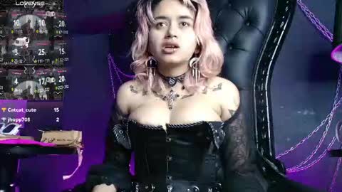 Snapshot of navier__ chatting on July 14, 4:28 am Navier online show from July 14, 4:28 am