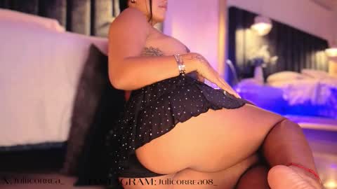 Juli  online show from October 16, 11:00 am