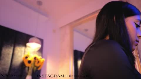 Juli  online show from October 24, 11:28 am