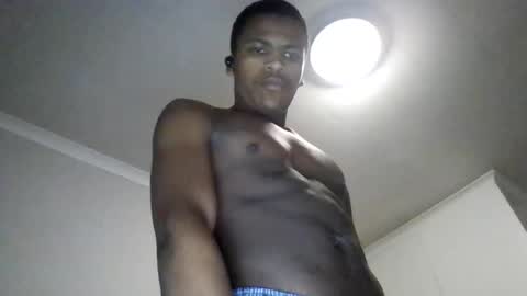 Snapshot of ndoda8 chatting on June 24, 3:05 am ndoda8 online show from June 24, 3:05 am