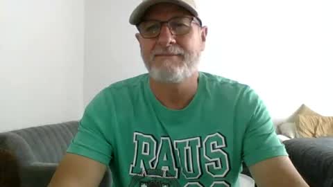 Snapshot of neckdown12 chatting on February 6, 10:02 pm neckdown12 online show from February 6, 10:02 pm