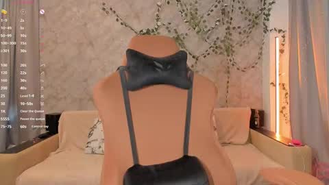 Snapshot of necucubi chatting on June 2, 8:27 am Eva online show from June 2, 8:27 am