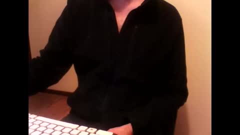 Snapshot of ned_kelly_79 chatting on June 9, 6:47 am Ned online show from June 9, 6:47 am