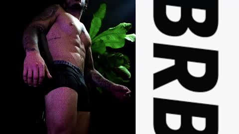 Snapshot of neeii chatting on January 19, 4:33 am Nei turn green online show from January 19, 4:33 am