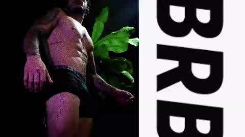 Snapshot of neeii chatting on February 24, 6:15 pm Nei turn green online show from February 24, 6:15 pm