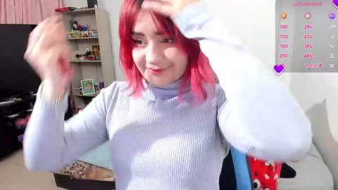 Snapshot of neeko_lol_ chatting on October 5, 12:03 pm Geek Nicole im Neeko UwU online show from October 5, 12:03 pm