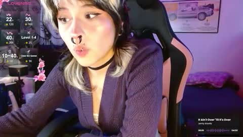 Neena Nyx online show from February 4, 10:47 pm