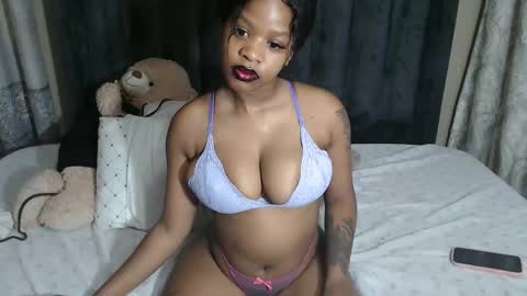 Snapshot of neeshaah chatting on February 15, 8:02 am Neeshaa online show from February 15, 8:02 am