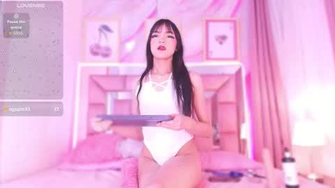 nefera_nox online show from March 9, 3:32 am