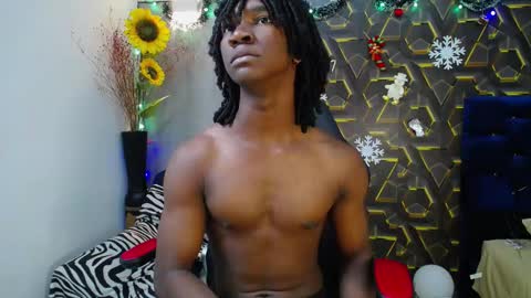 Snapshot of negga_cum chatting on November 28, 2:20 pm NEGGA online show from November 28, 2:20 pm