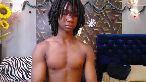 Snapshot of negga_cum chatting on November 29, 2:09 pm NEGGA online show from November 29, 2:09 pm