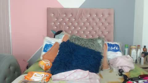 negrabig 38 online show from March 3, 6:48 am