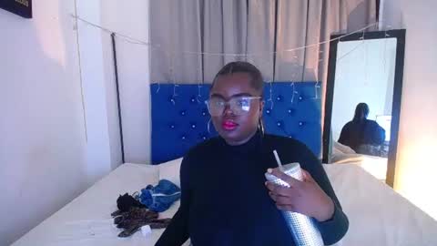  CHIKY  online show from July 22, 3:09 am