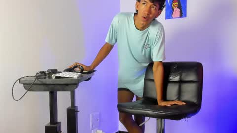 neitan online show from June 28, 11:49 am