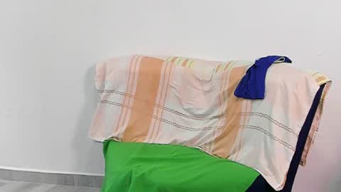neitan online show from August 6, 3:47 pm