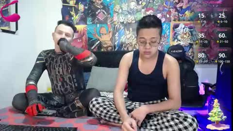 Snapshot of neithan_and_scott_ chatting on December 21, 11:39 am NEW ONLYFANS OF SCOTT online show from December 21, 11:39 am