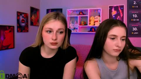 Snapshot of nekky_mouse chatting on May 10, 9:25 am Meow online show from May 10, 9:25 am