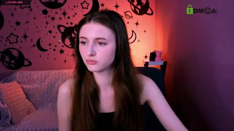 Snapshot of nekky_mouse chatting on June 4, 9:15 am Meow online show from June 4, 9:15 am