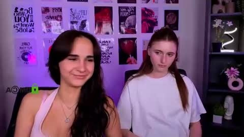 Meow online show from July 28, 3:21 pm