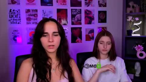Meow online show from July 28, 4:39 pm