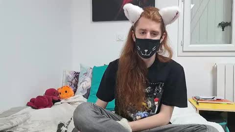 Snapshot of neko_nyaaa chatting on January 3, 1:25 pm Neko online show from January 3, 1:25 pm