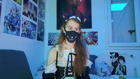 Snapshot of neko_nyaaa chatting on February 18, 8:14 pm Neko online show from February 18, 8:14 pm