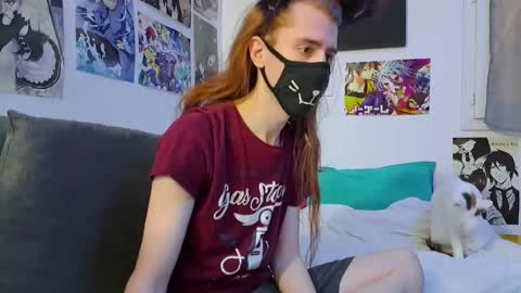 Snapshot of neko_nyaaa chatting on October 5, 11:30 am Neko online show from October 5, 11:30 am