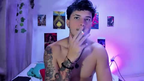 Snapshot of nekoboy01 chatting on December 26, 11:35 pm Nekoboy online show from December 26, 11:35 pm