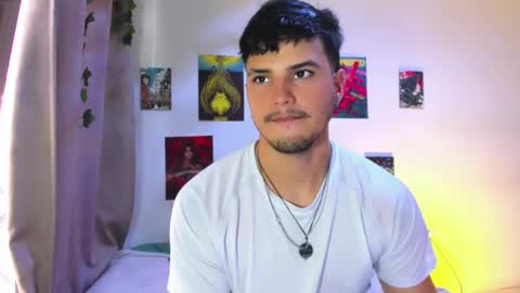 Snapshot of nekoboy01 chatting on January 15, 8:26 pm Nekoboy online show from January 15, 8:26 pm