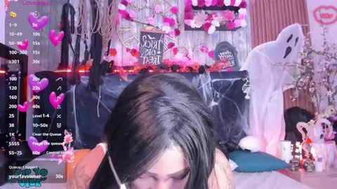 Miah online show from November 4, 12:04 pm