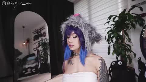 Snapshot of nekyra_san chatting on May 9, 1:27 pm Mely Birthday party saturday night BYO online show from May 9, 1:27 pm