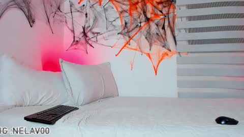 Snapshot of nelav0 chatting on October 12, 1:59 am xd online show from October 12, 1:59 am