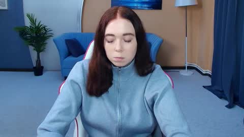 Snapshot of nelliemathers chatting on May 14, 7:53 pm Nelli online show from May 14, 7:53 pm