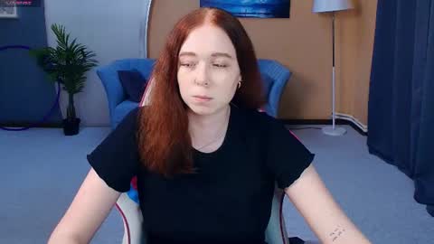Snapshot of nelliemathers chatting on June 11, 2:53 am Nelli online show from June 11, 2:53 am