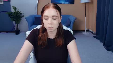 Snapshot of nelliemathers chatting on June 15, 7:38 pm Nelli online show from June 15, 7:38 pm