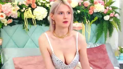 Nelly online show from October 20, 5:35 pm