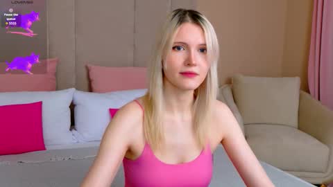 Nelly online show from December 18, 5:19 pm