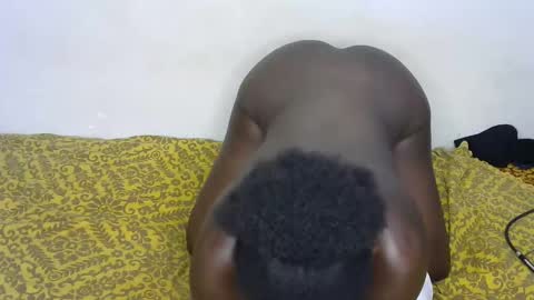 nelly_254 online show from February 12, 6:25 pm