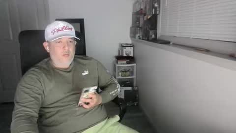 Snapshot of nelsonbucara chatting on May 17, 4:54 am nelsonbucara online show from May 17, 4:54 am