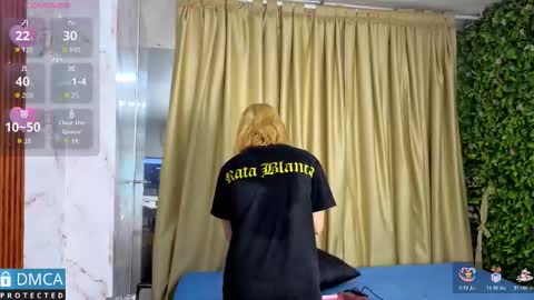 Salome Nena cupcake online show from February 13, 11:06 am