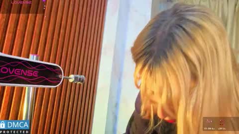 Salome Nena cupcake online show from March 13, 11:17 am