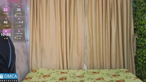 Snapshot of nena_cupcake_ chatting on June 1, 11:01 am Salome Nena cupcake online show from June 1, 11:01 am