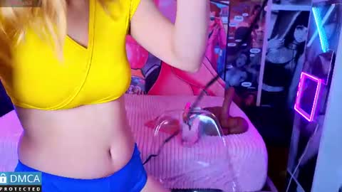 Snapshot of nena_cupcake_ chatting on July 31, 11:09 am Salome Nena cupcake online show from July 31, 11:09 am