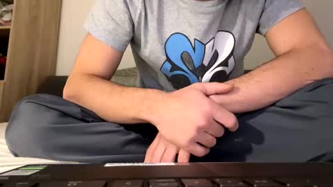 neneo21_ online show from January 9, 8:55 pm